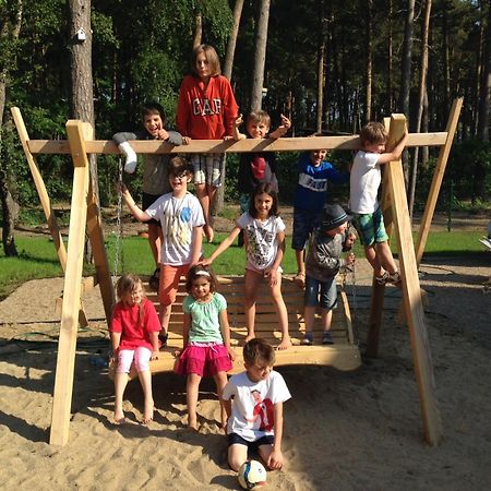 Domki Miedzy Sosnami Pobierowo Exterior foto